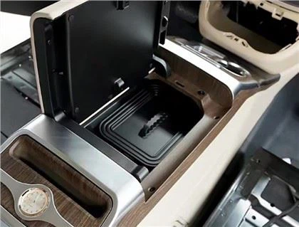 Hashamatli qo'ltiq