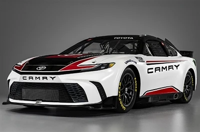 Toyota Camry NASCAR Racing rasmiy xaritasi kelasi yilning fevral oyida chiqar...
