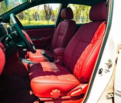 Cholning eski qiyofasi o'zgardi. Toyota Corolla ichki qismini moslashtirilgan...